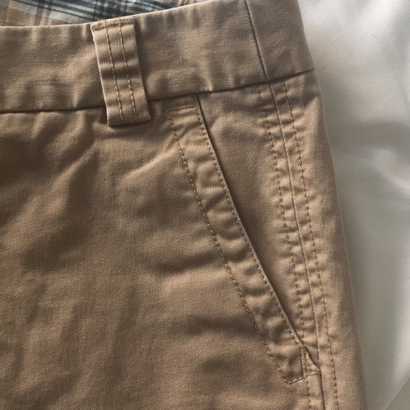 J. Crew khaki capris - Size 4 - Picture 3 of 6